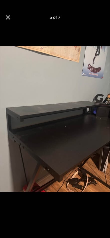 Gaming desk with lights - photo 5