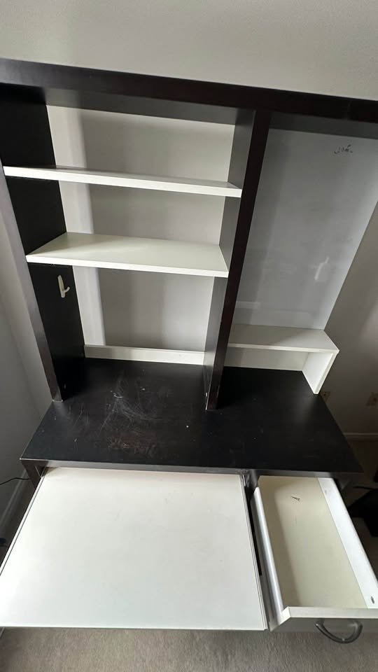 Kids study table with white board - photo 3