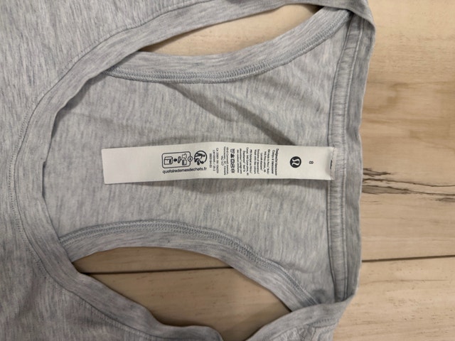 Lululemon Tank Top - photo 2