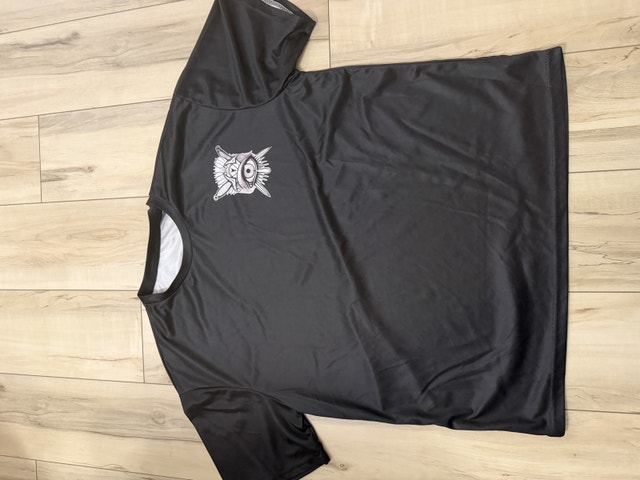 Men’s t shirt