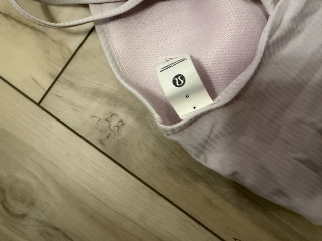 Lululemon sports bra - photo 3