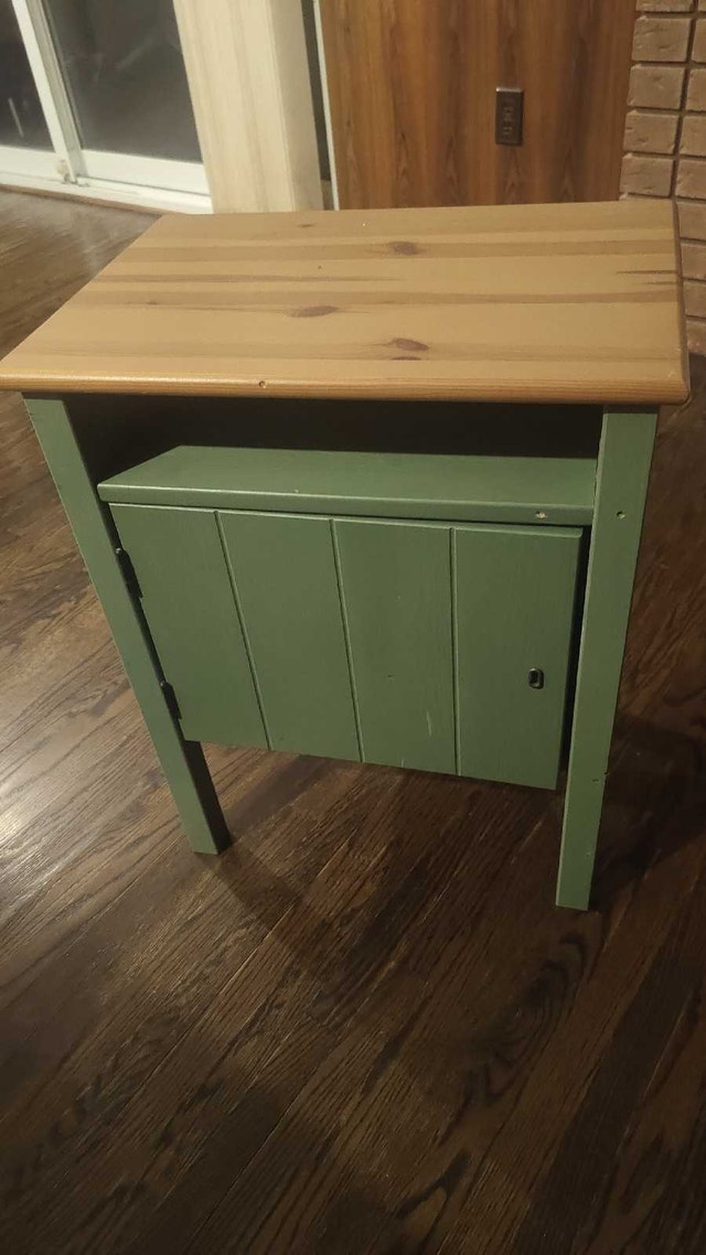 nightstand Table