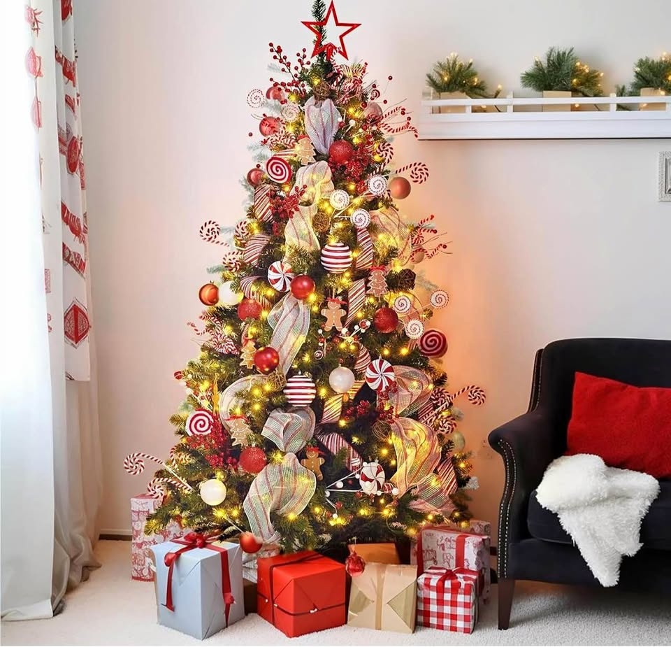 WBHome 6FT Pre-lit Artificial Christmas Tree with LED Lights & O