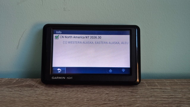 Updated Garmin nuvi 1390LMT GPS - photo 5