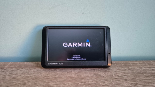 Updated Garmin Nuvi 255W GPS