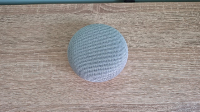 Google Home Mini Smart Speaker - photo 2