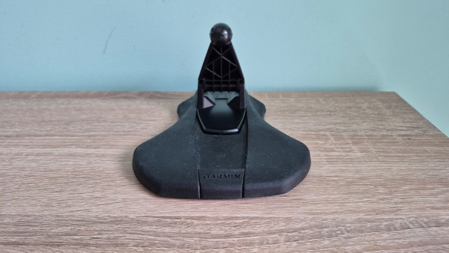 Garmin Friction GPS Dashboard Mount - photo 2