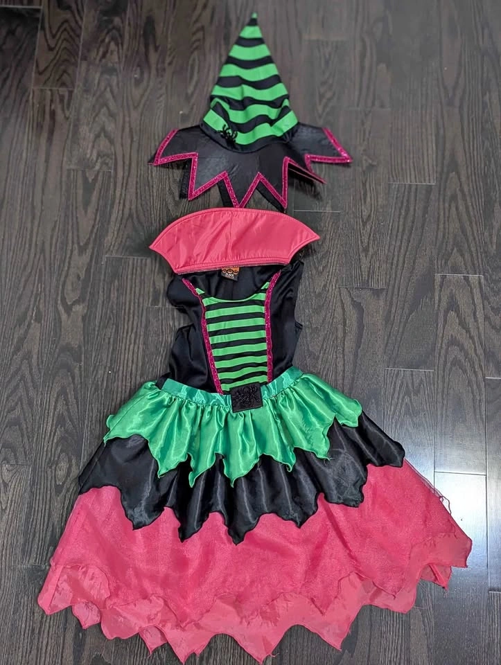 Witch girls Halloween costume size 7/8