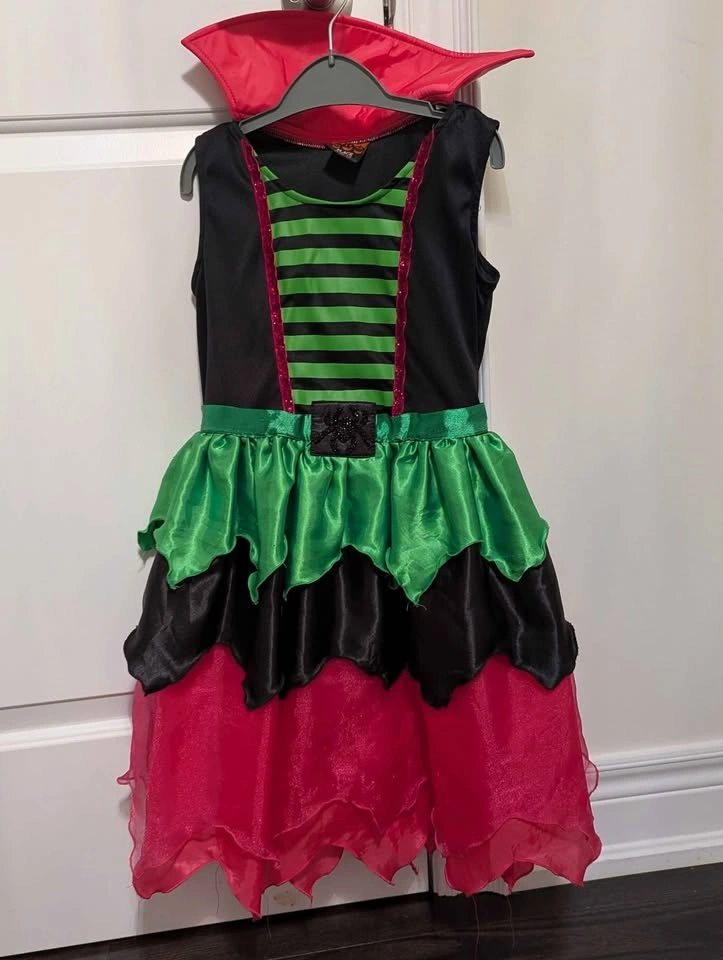 Witch girls Halloween costume size 7/8 - photo 2