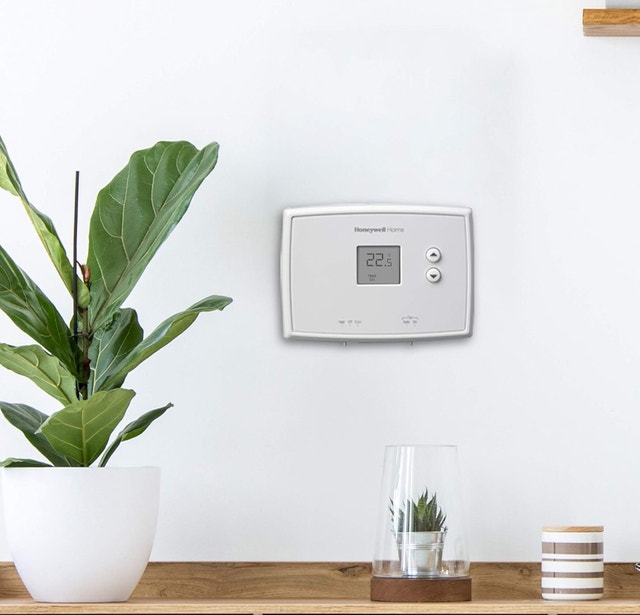 Honeywell Home RTH111B Digital Non-Programmable Thermostat - photo 5