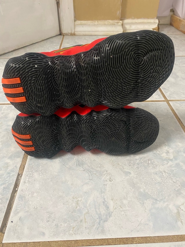 adidas womens Exhibit B Womens Mid Basketball Shoe - photo 5