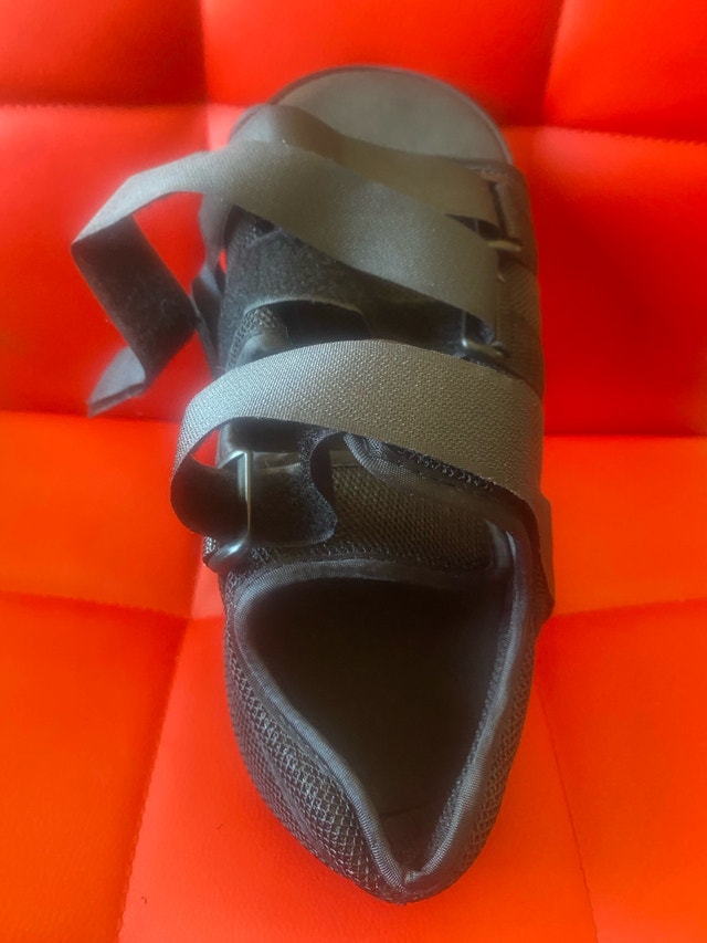 Black Medical Walking Boot - Size L - photo 5