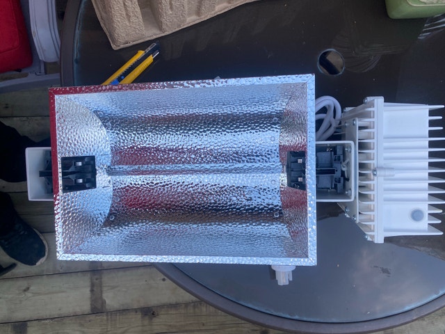 Core 2 DE 1000W 277-400V Dimmable lighting system - photo 2