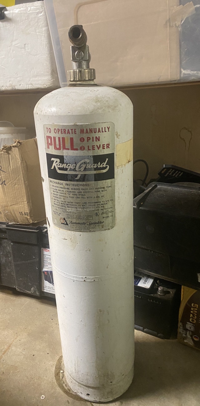 Range Guard wet chemical cylinde - photo 2