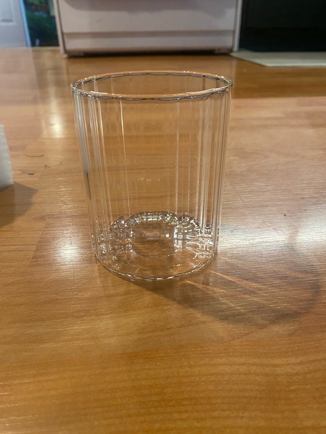 12pcs 4 Inch Clear Flower Ribbed Vases - photo 2