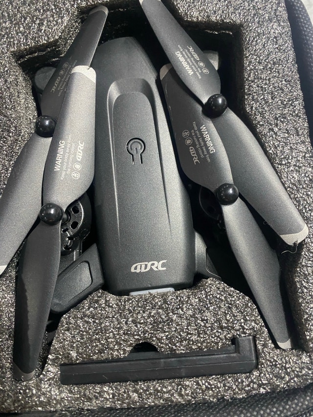 4DRC 4D-V12 Quadcopter Drone - photo 4