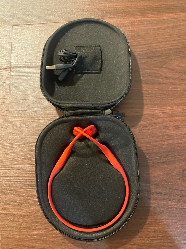 Shokz OpenRun Bluetooh Bone Conduction Sport Headphon - photo 2