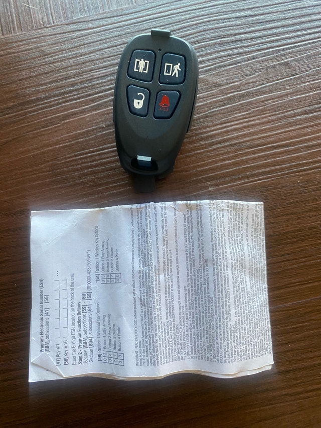 DSC WS4939 Wireless Key Fob - photo 2