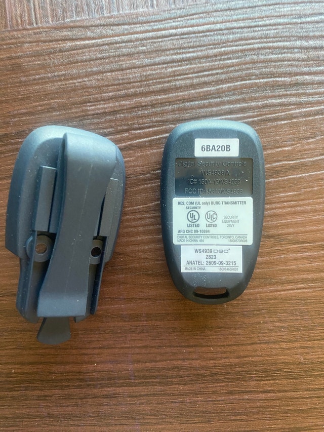 DSC WS4939 Wireless Key Fob - photo 3