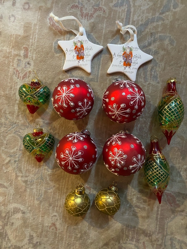 Set of 12 Assorted Christmas Ornaments