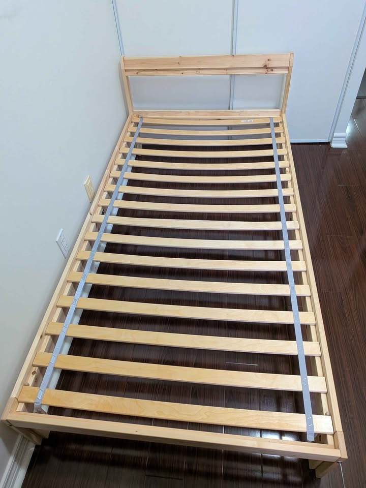 IKEA Twin Bed Set - NEIDEN Frame & ÅGOTNES Mattress - photo 2
