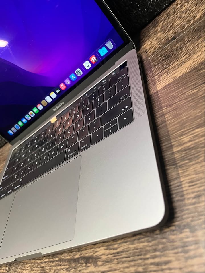 3.3Ghz i7 16GB 512SD - MacBook Pro 13” Touchbar - photo 3
