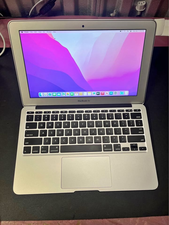 MacBook Air 11"