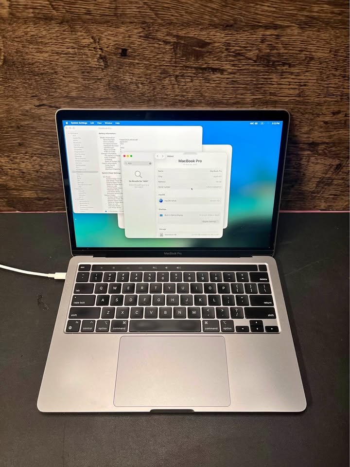 M1 Pro 16GB 256SSD - 13” Apple Macbook Pro