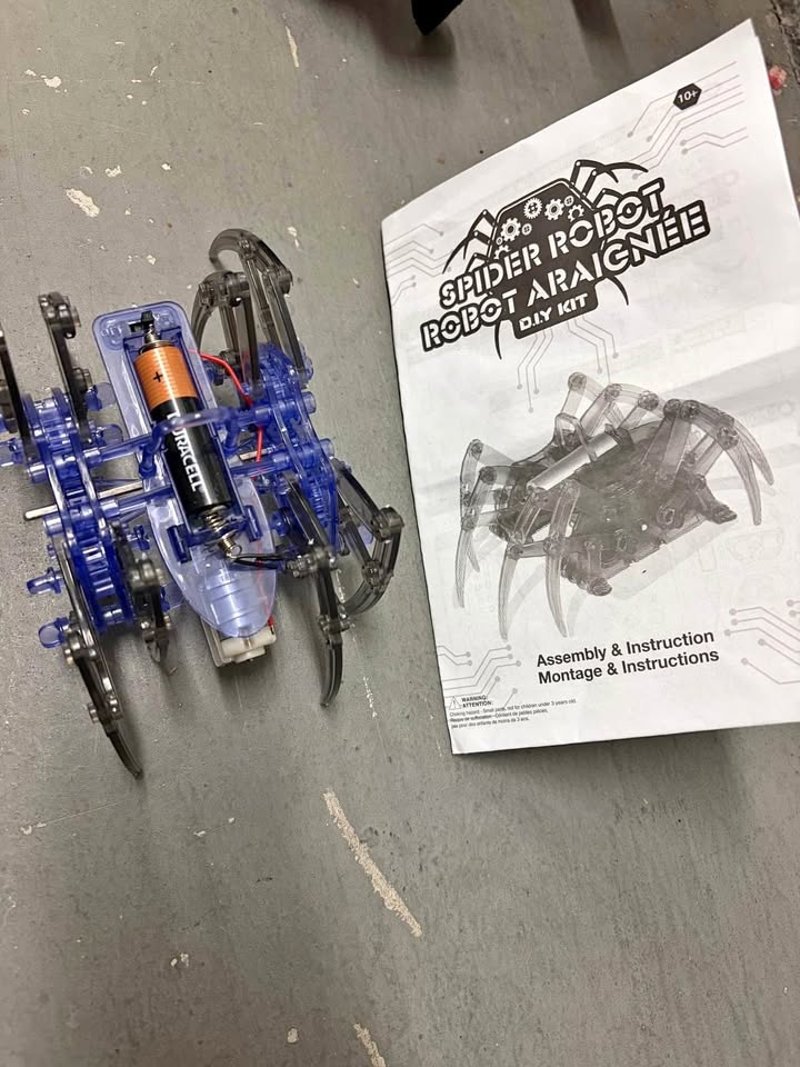 Spider Robot DIY Kit – Walking Robot Toy