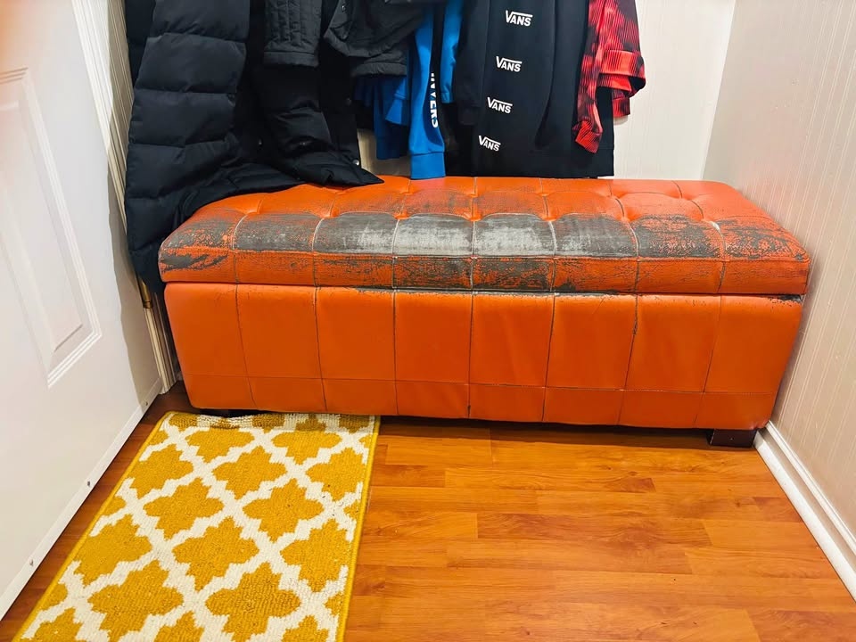 FREE Storage Ottoman
