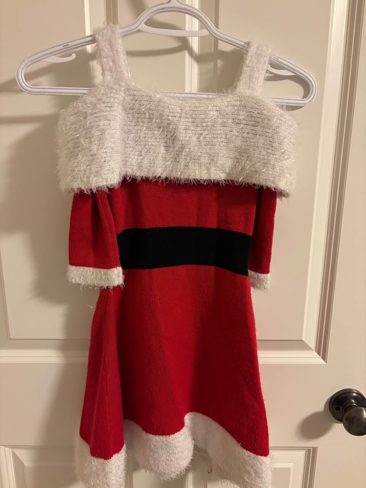 Child size xs (6) Christmas dress - photo 2