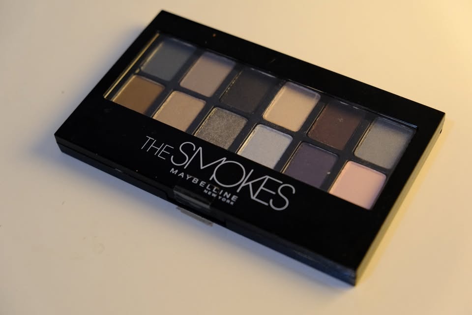 Maybelline The Smokes Eye Shadow Palette - photo 2