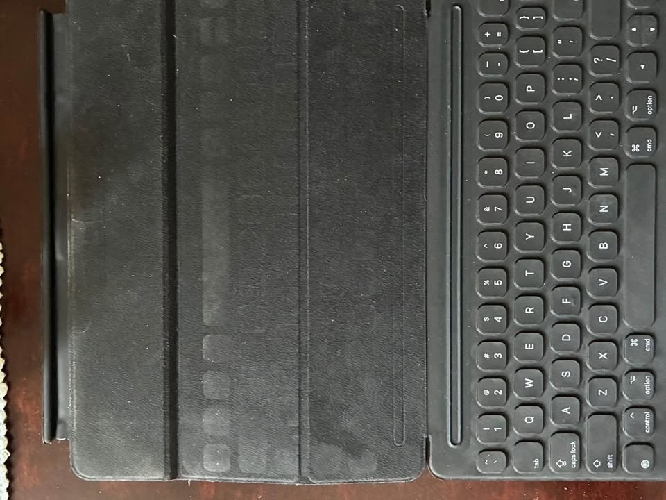 Apple Smart Keyboard Folio - photo 3