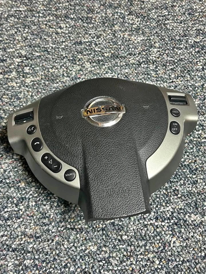 Nissan Steering Wheel + Airbag OEM K8510-JM12A