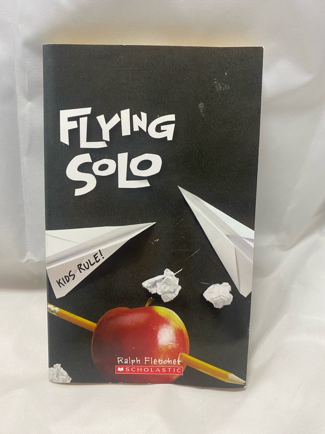 Flying Solo - Mass Market Paperback By Fletchet - GOOD
