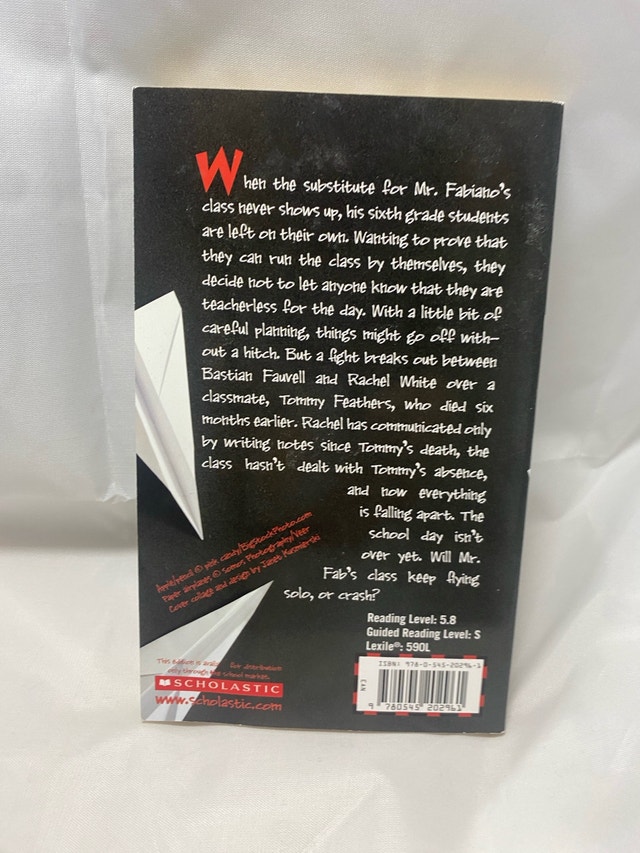 Flying Solo - Mass Market Paperback By Fletchet - GOOD - photo 2
