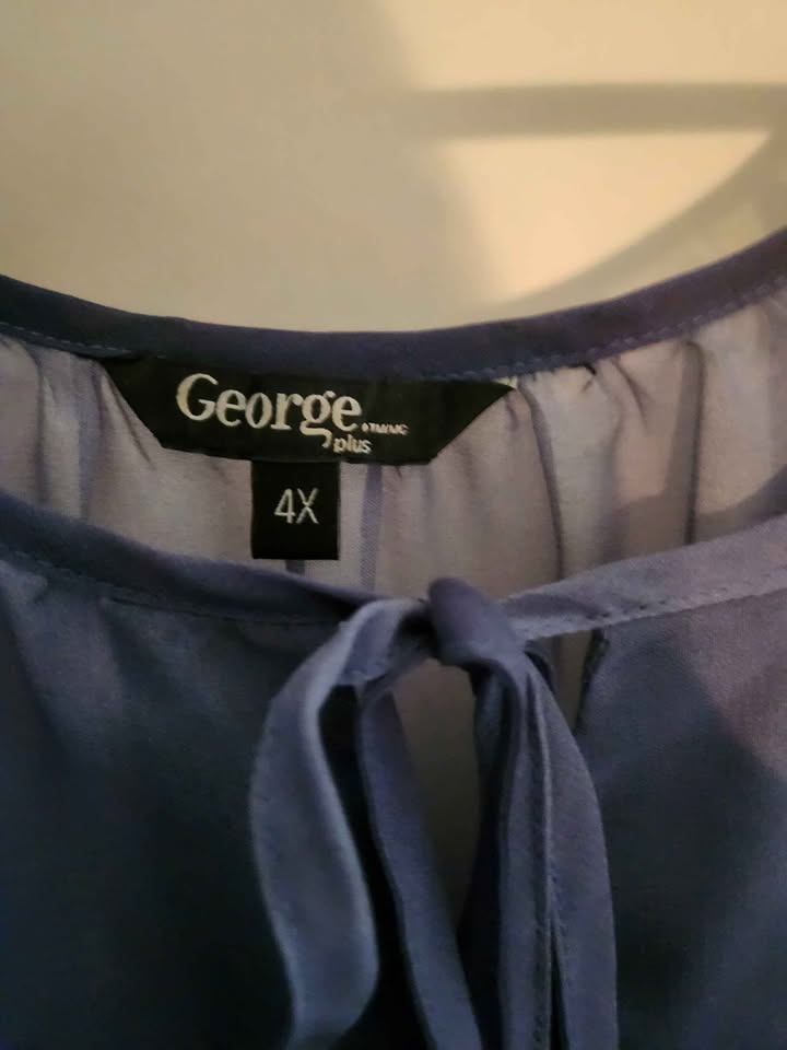 Plus size Sheer top - photo 3