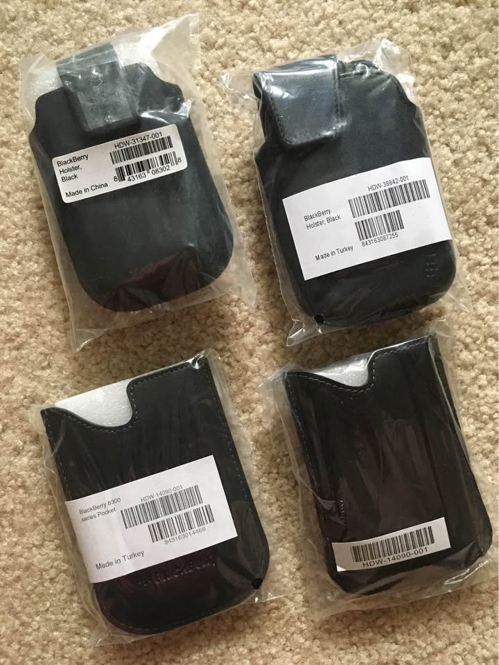 BlackBerry & Motorola Cell Accessories - $15 - P/U Markham - photo 4