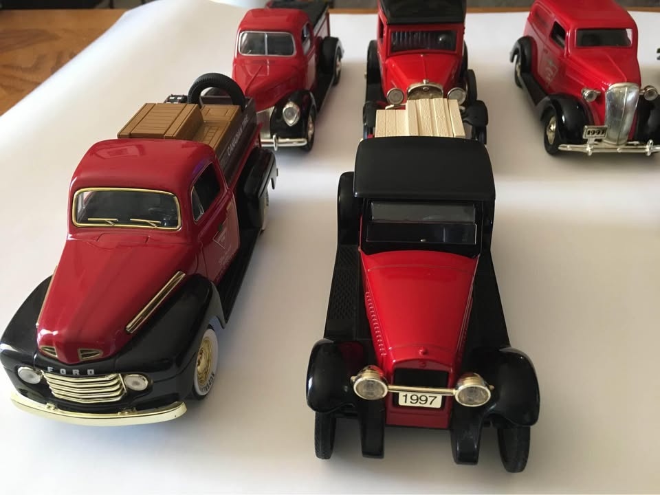 Canadian Tire Die Cast Trucks $40 each Markham - photo 3
