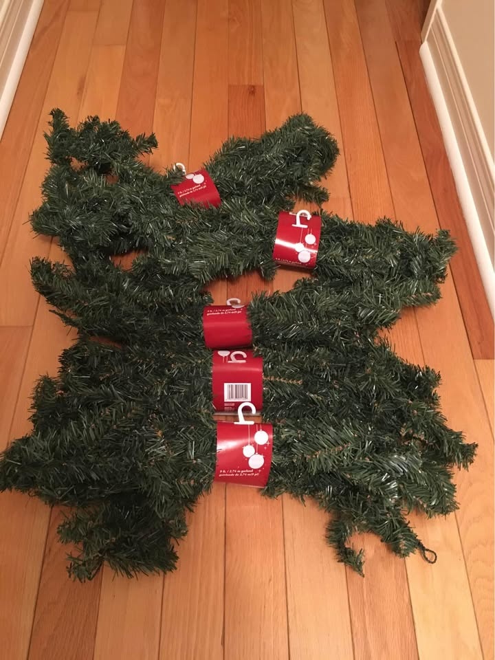 Christmas Garland ❤️ 5 Left - $15 each P/U Warden & Hwy 7 - photo 5
