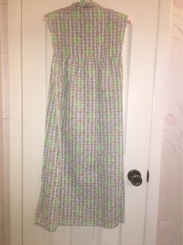 Girls 2 Piece Ruffle Cotton Dress size 10 Made in Canada - photo 2