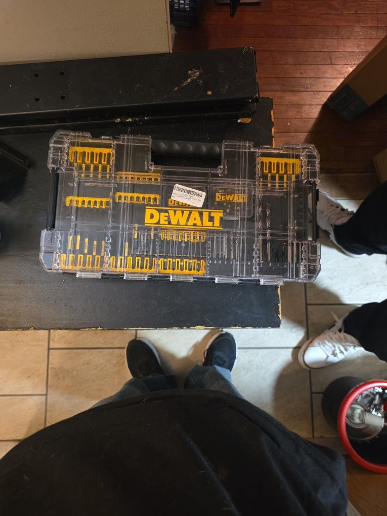 DeWalt Fles Torq 100 Piece Bit Set