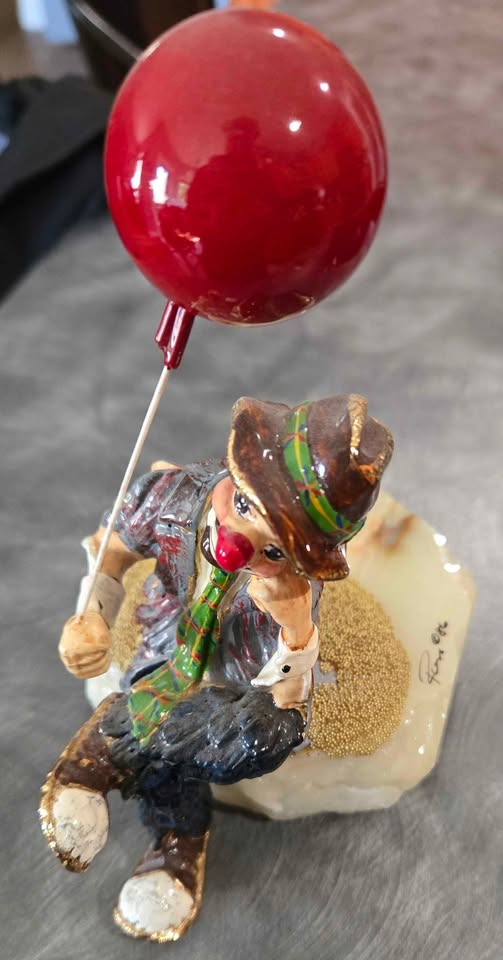 Ron Lee Emmett Kelly Clown Sculpture 1986 - photo 2