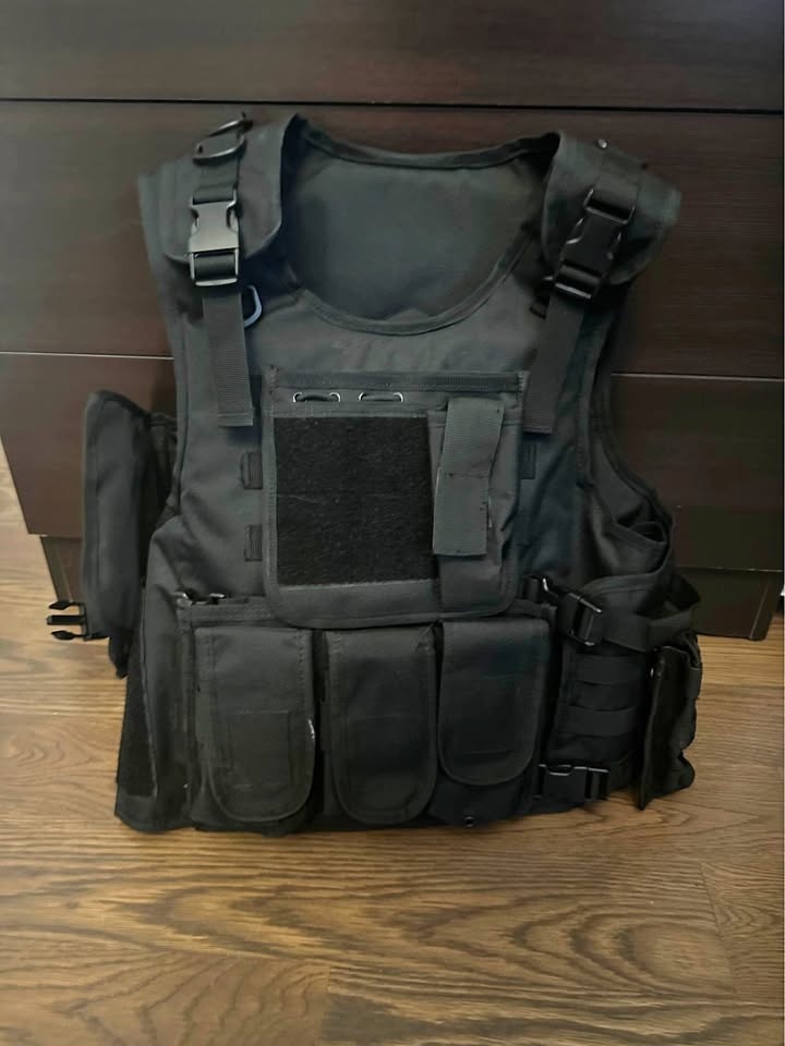Tactical Vest (airsoft)