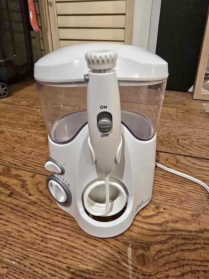 Waterpik Ultra Waterflosser