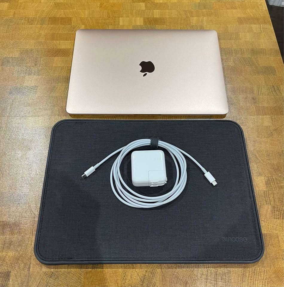 2020 13" Macbook Air