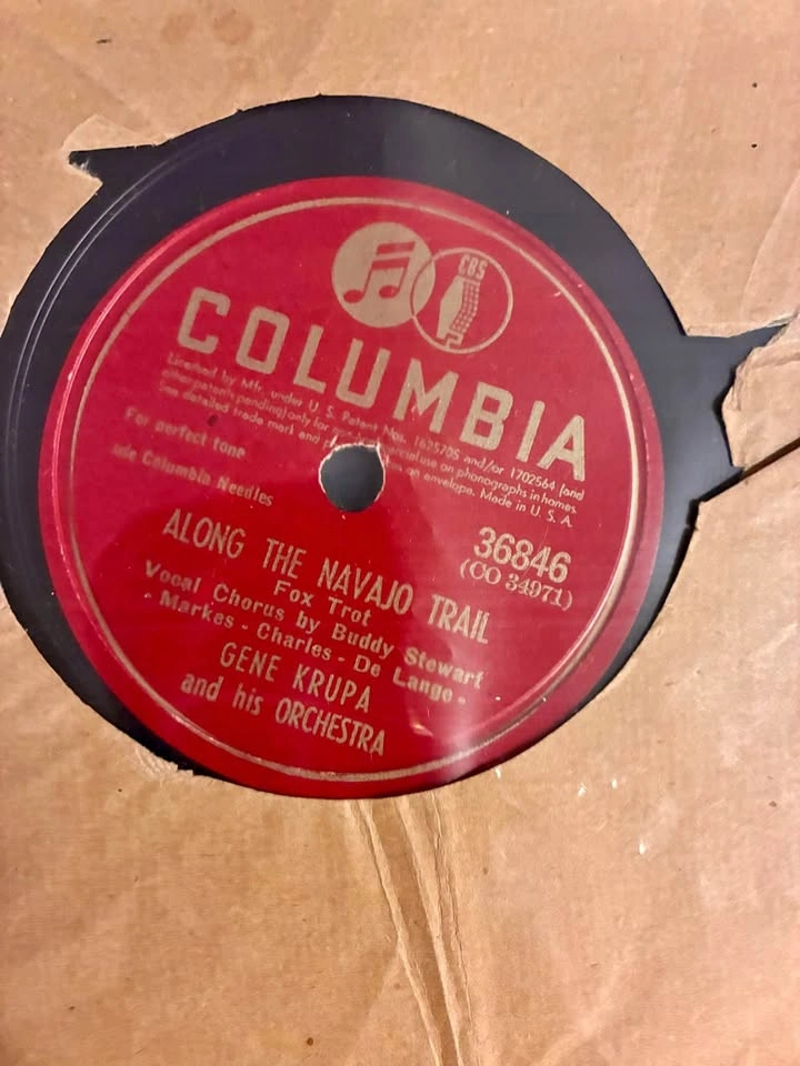 Lot of 9- vintage 78 rpm records - photo 4