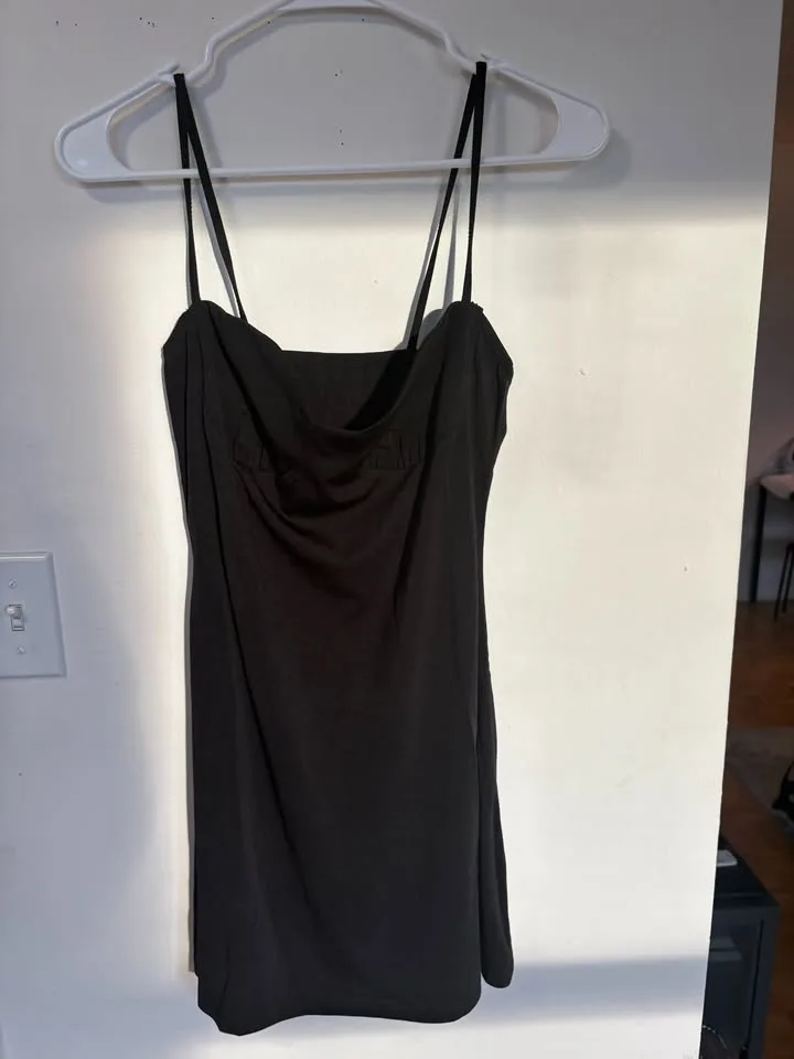 Sexy Backless V-Neck Dress – Perfect for Going Out! image indicator(3)