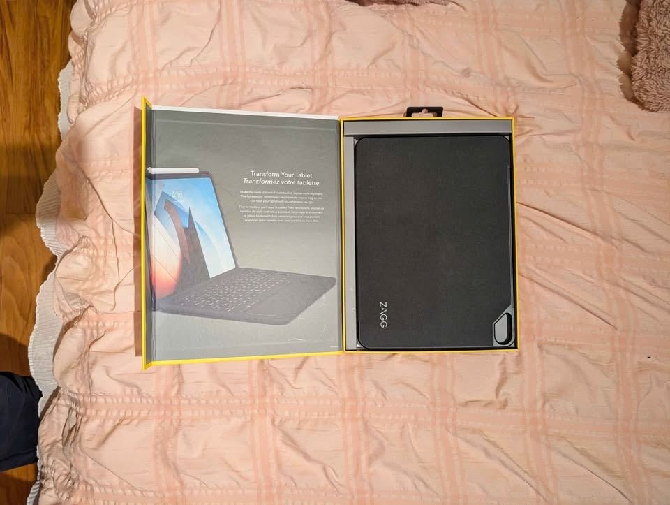 11-inch iPad Pro Wireless Keyboard & Case - photo 4