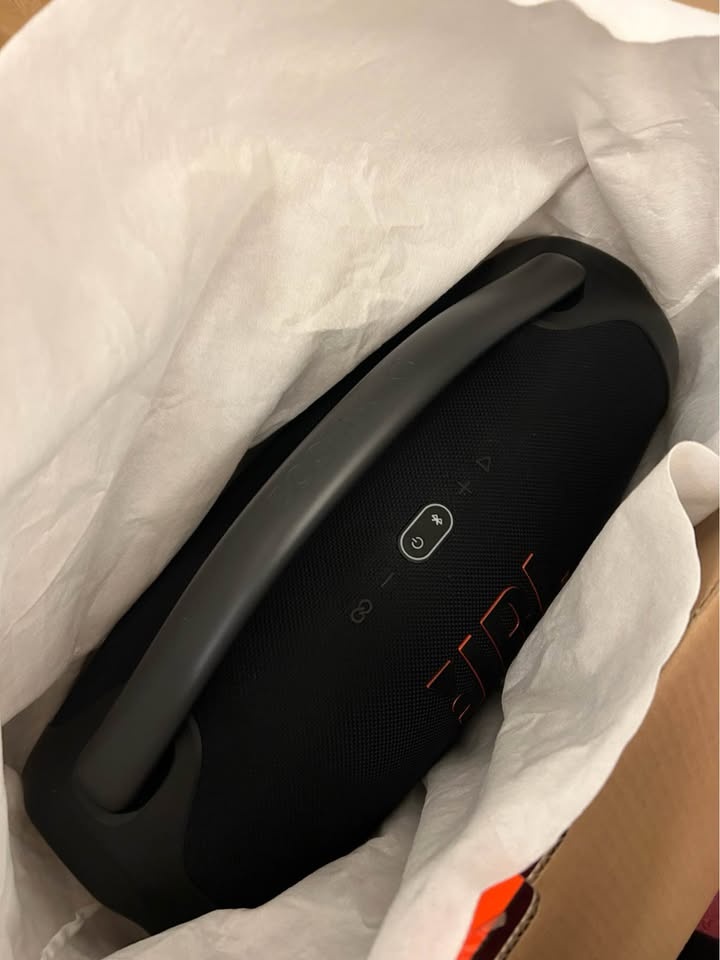 JBL boombox 3 portable speaker (brand new) price firm - photo 2